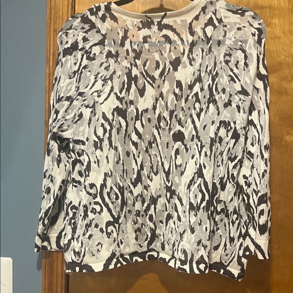 Chico's gray and White Patterned Cardigan - Picture 5 of 5